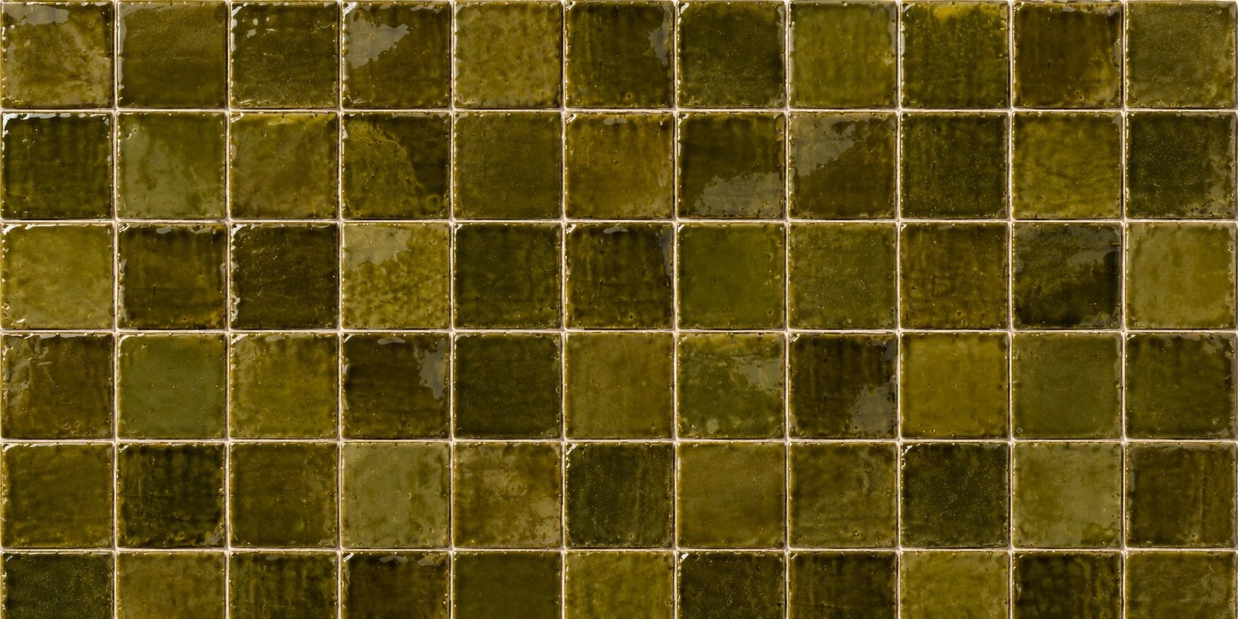 Paviment de rajola quadrada en verd oliva